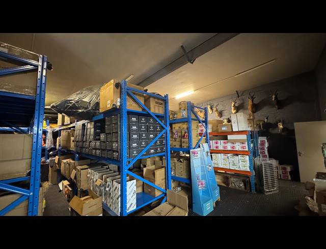 378M² WAREHOUSE FOR SALE IN EASTGATE
